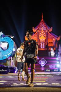 BIB: 9056
                            <button type="button" onclick="openModal(22643543)" class="btn btn-primary btn-sm float-right btn-popup" data-toggle="modal" data-target=".modal-high-quality">
                        <i class="fas fa-shopping-cart"></i> Add to Cart
                    </button>
                                            <button type="button" onclick="isThisMe(22643543, true)" class="btn btn-success btn-sm float-right btn-popup btn-isme hidden" data-toggle="tooltip" data-placement="bottom" title="นี่คือรูปของคุณใช่ไหม คลิกที่นี่เพื่อเอาเข้าอัลบั้ม">
                        <i class="fas fa-plus"></i> Add to album
                    </button>
                    <button type="button" onclick="isThisMe(22643543, false)" class="btn btn-warning btn-sm float-right btn-popup btn-isnotme hidden">
                        <i class="fas fa-ban"></i> Remove from album
                    </button>